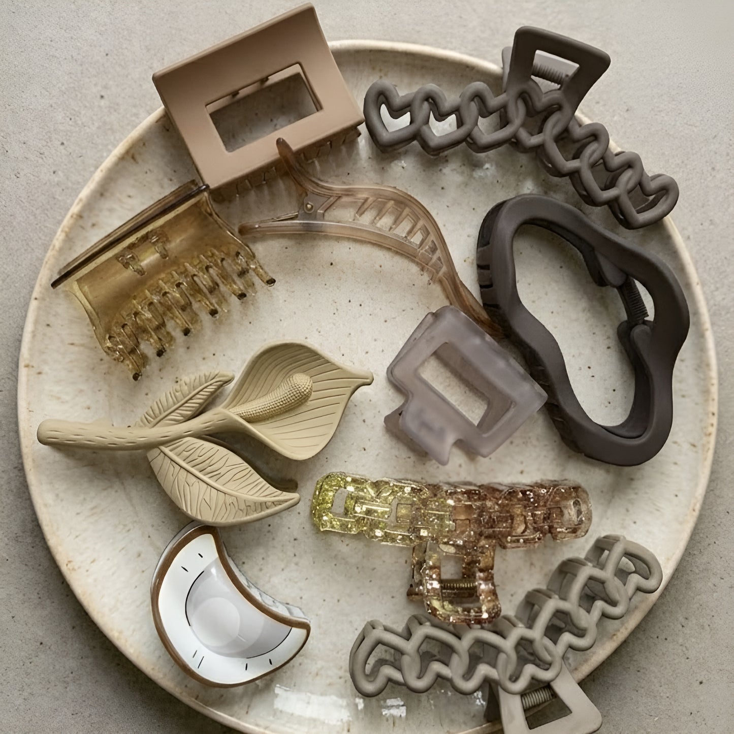 Miori Mocha Muse Hair Clip Set – 10 Pieces