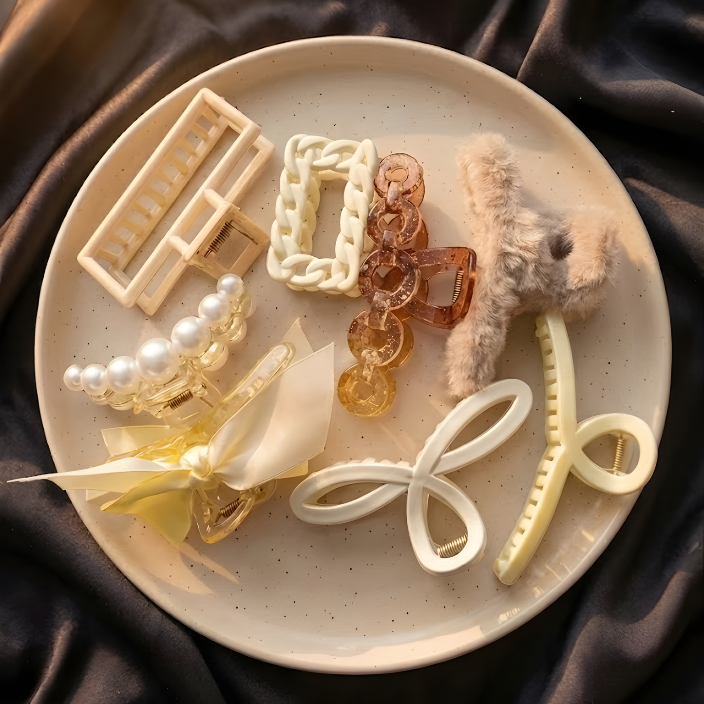 Miori Ivory Muse Clips (10pc)